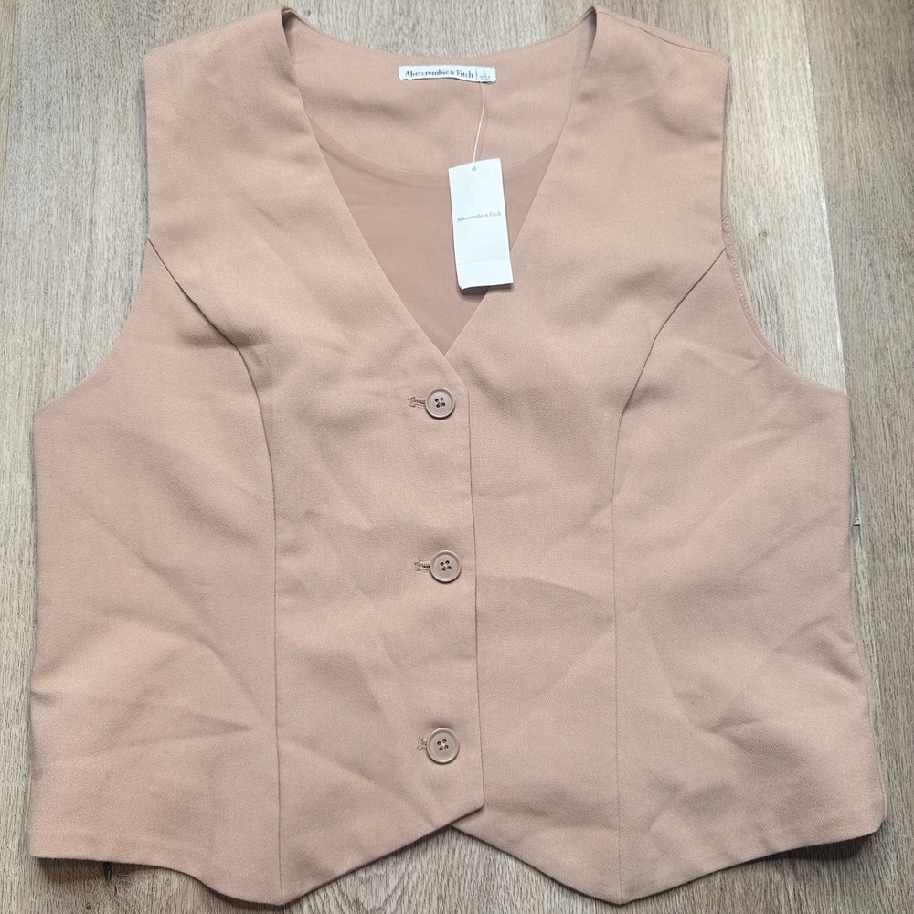 Abercrombie & Fitch Vest Women's L Beige ‎ V-Neck Sleeveless Button Preppy NWT